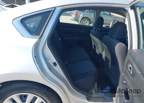 2018 Nissan Altima 2.5 S z USA, uszkodzony, nr VIN 1N4AL3AP6JC118763